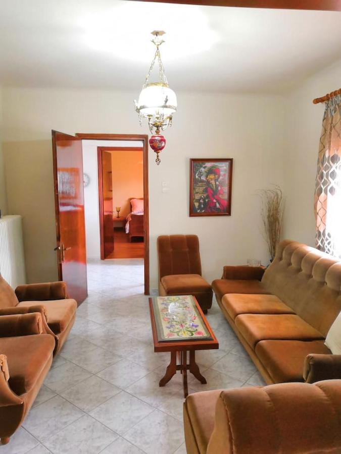 Sotiris Idyllic Garden House Villa กาลัมปากา ภายนอก รูปภาพ