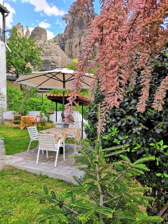 Sotiris Idyllic Garden House Villa กาลัมปากา ภายนอก รูปภาพ