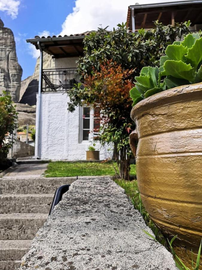 Sotiris Idyllic Garden House Villa กาลัมปากา ภายนอก รูปภาพ