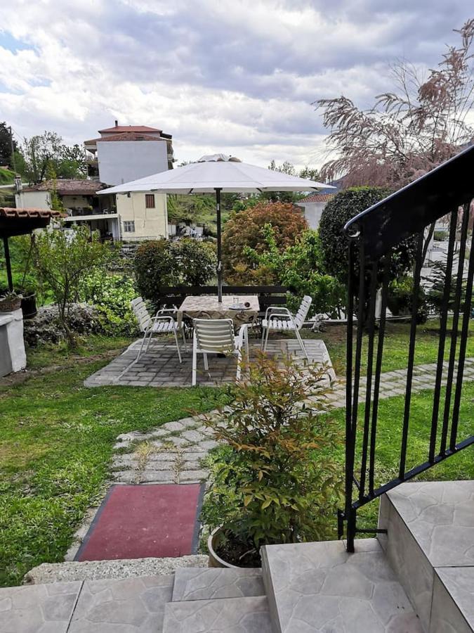 Sotiris Idyllic Garden House Villa กาลัมปากา ภายนอก รูปภาพ